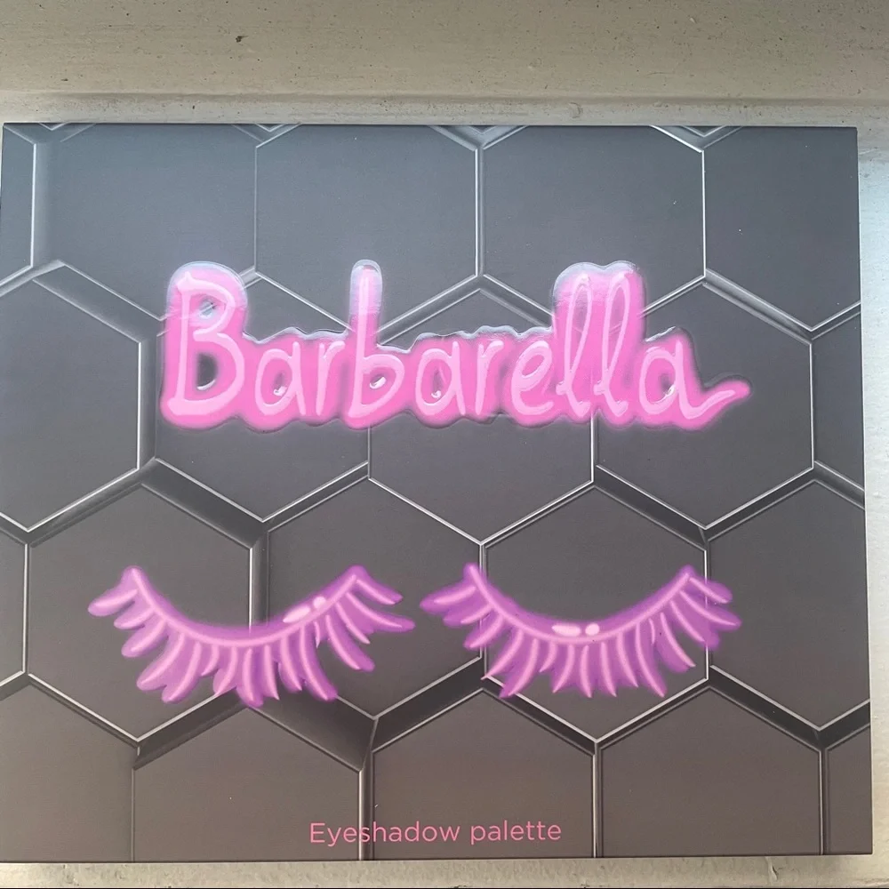 Barbarella Eyeshadow Palette Bee Beauty London